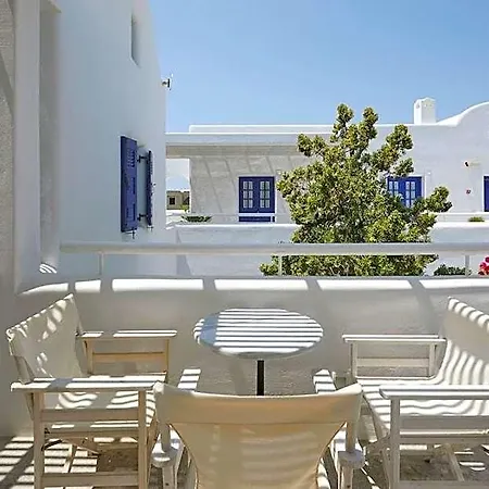 Kouros Village Santorini Ξενοδοχείο 4*